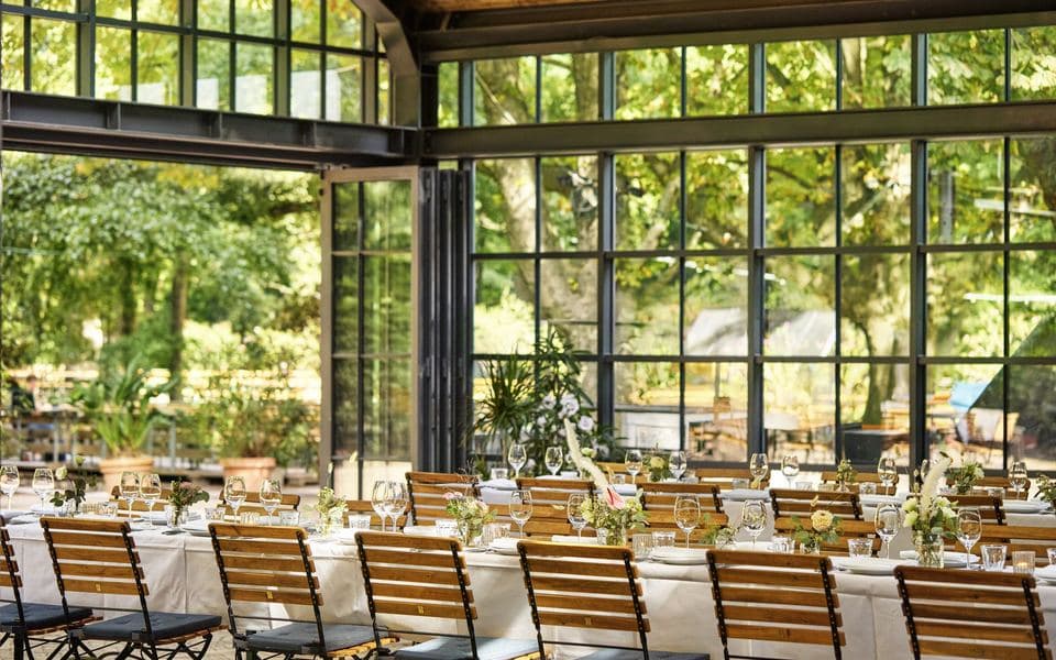 Café am Neuen See, Restaurant mit Scheune in Berlin-Mitte