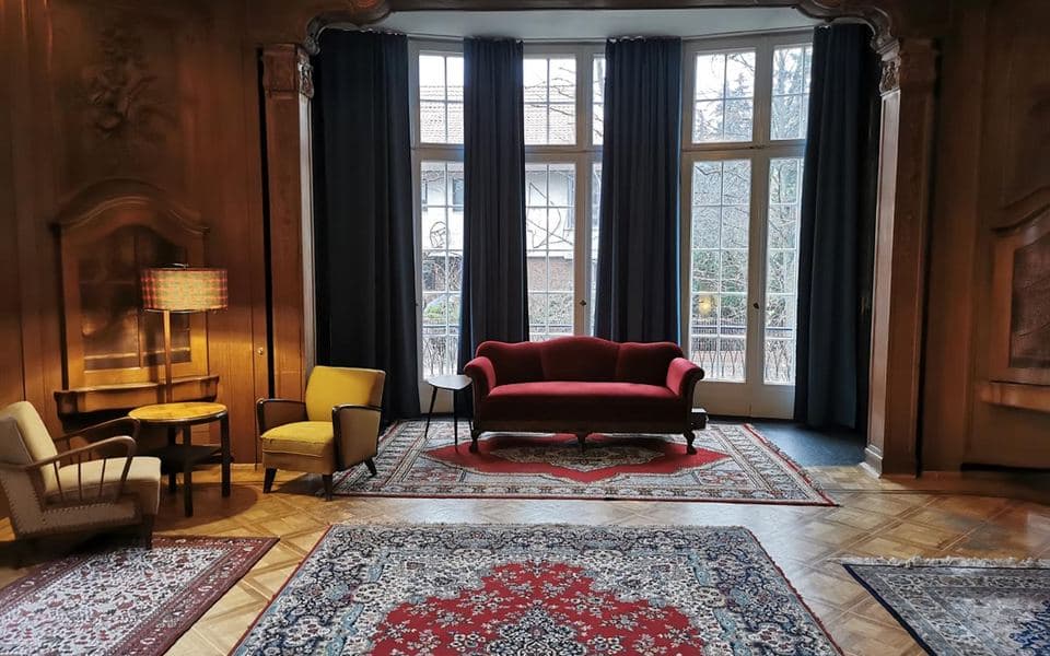 Ulme35, Villa mit Salon in Berlin-Charlottenburg-Wilmersdorf