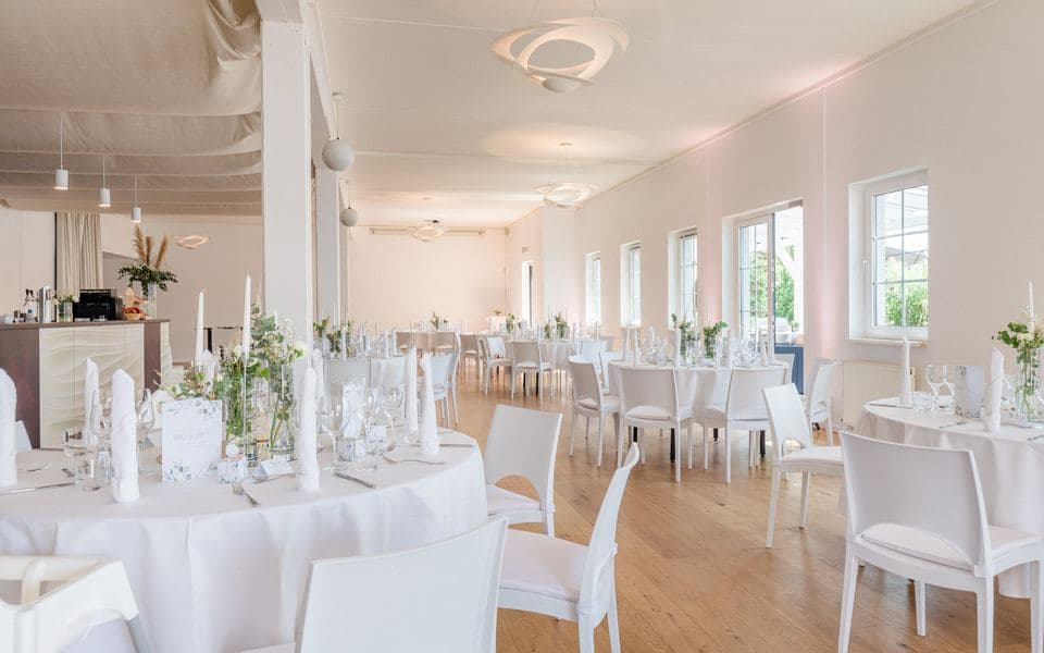 WHITE Spreelounge, Eventlocation am Wasser in Berlin-Treptow-Köpenick